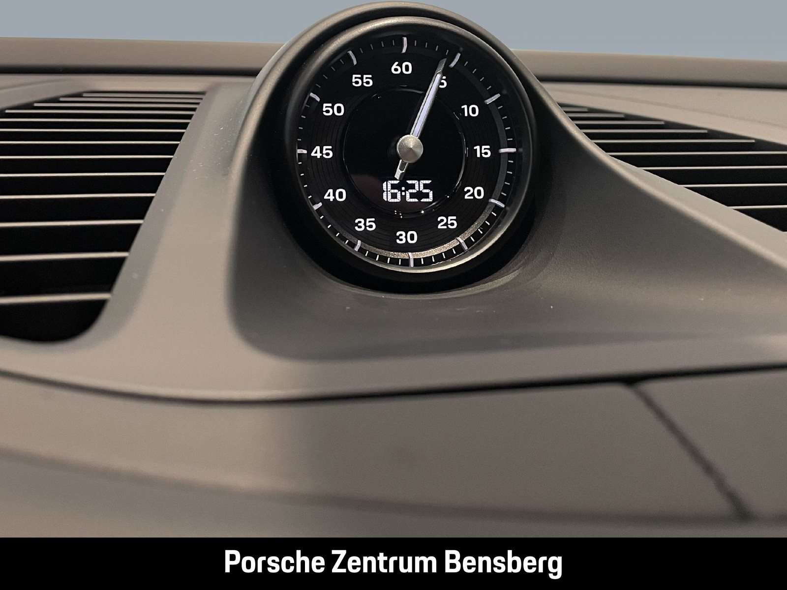 Fahrzeugbild eines Porsche Macan