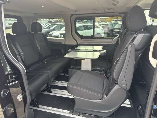 Fahrzeugbild eines Renault Trafic
