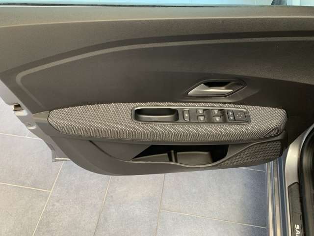 Fahrzeugbild eines Dacia Sandero