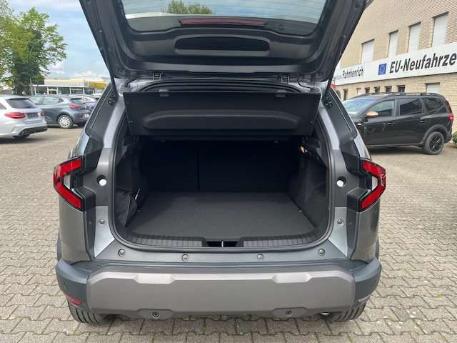 Fahrzeugbild eines Dacia Duster