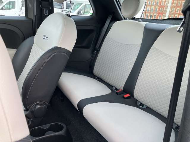 Fahrzeugbild eines Fiat 500