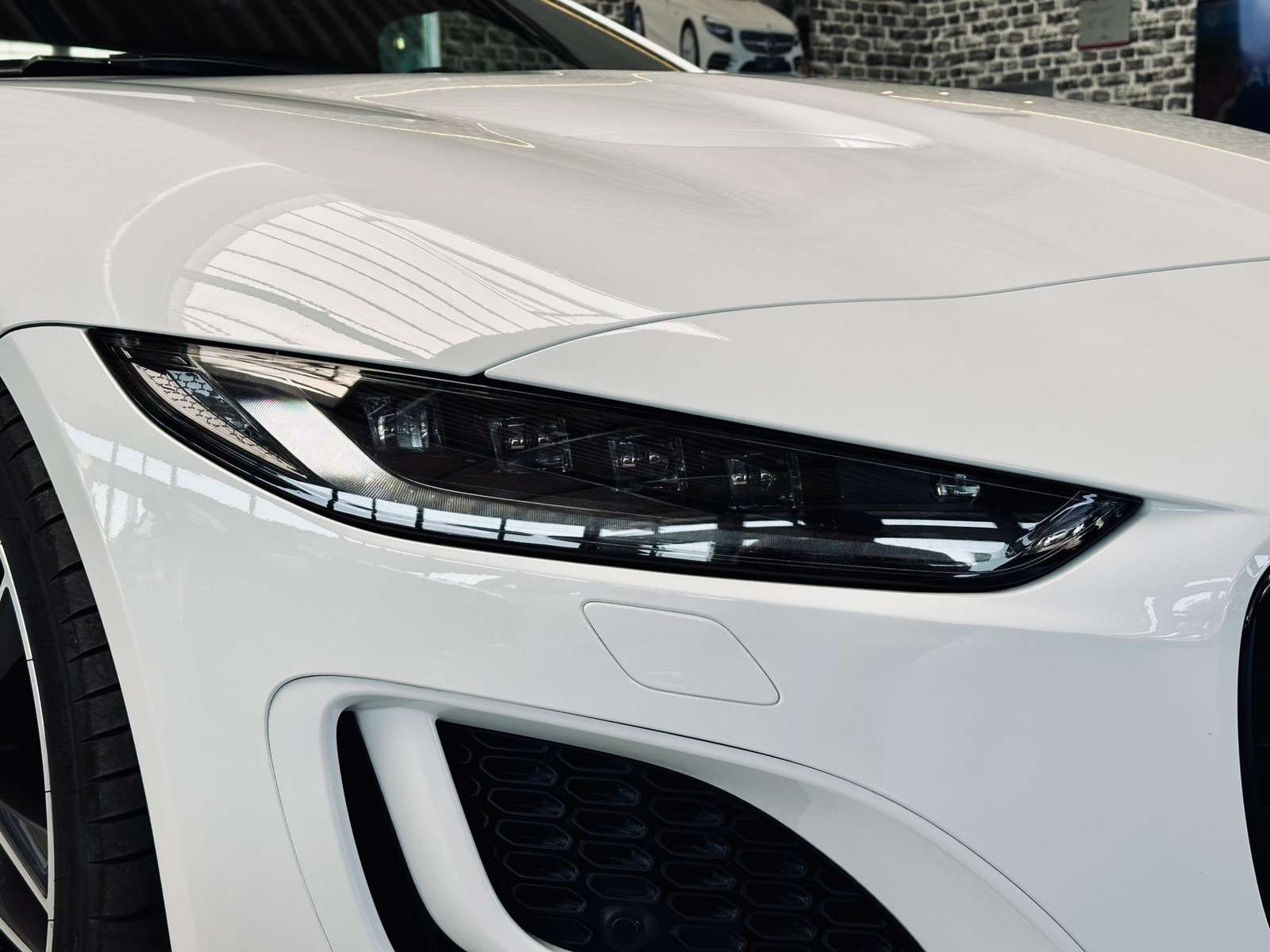 Fahrzeugbild eines Jaguar F-Type