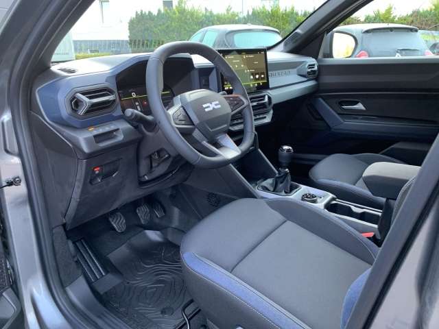Fahrzeugbild eines Dacia Duster