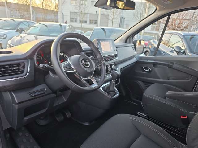 Fahrzeugbild eines Nissan Primastar