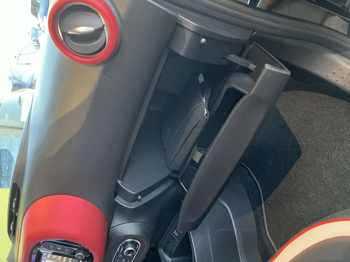 Fahrzeugbild eines Renault Twingo