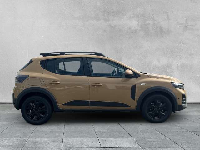 Fahrzeugbild eines Dacia Sandero