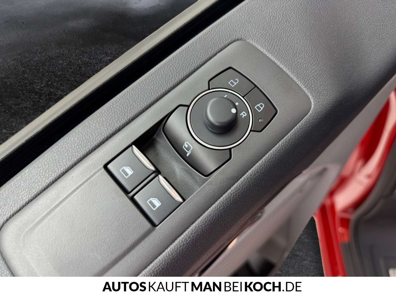 Fahrzeugbild eines Ford Tourneo Custom