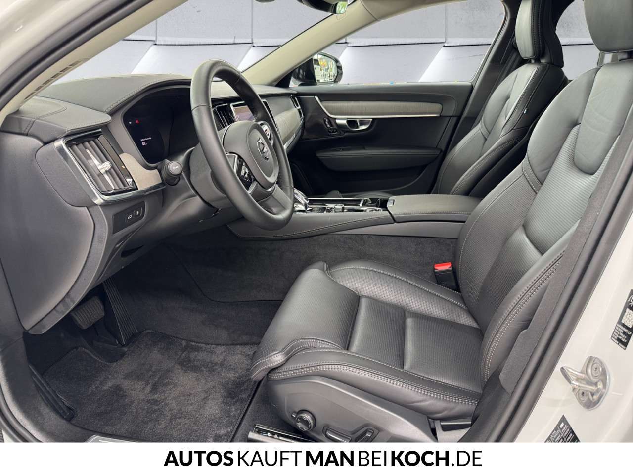 Fahrzeugbild eines Volvo V90