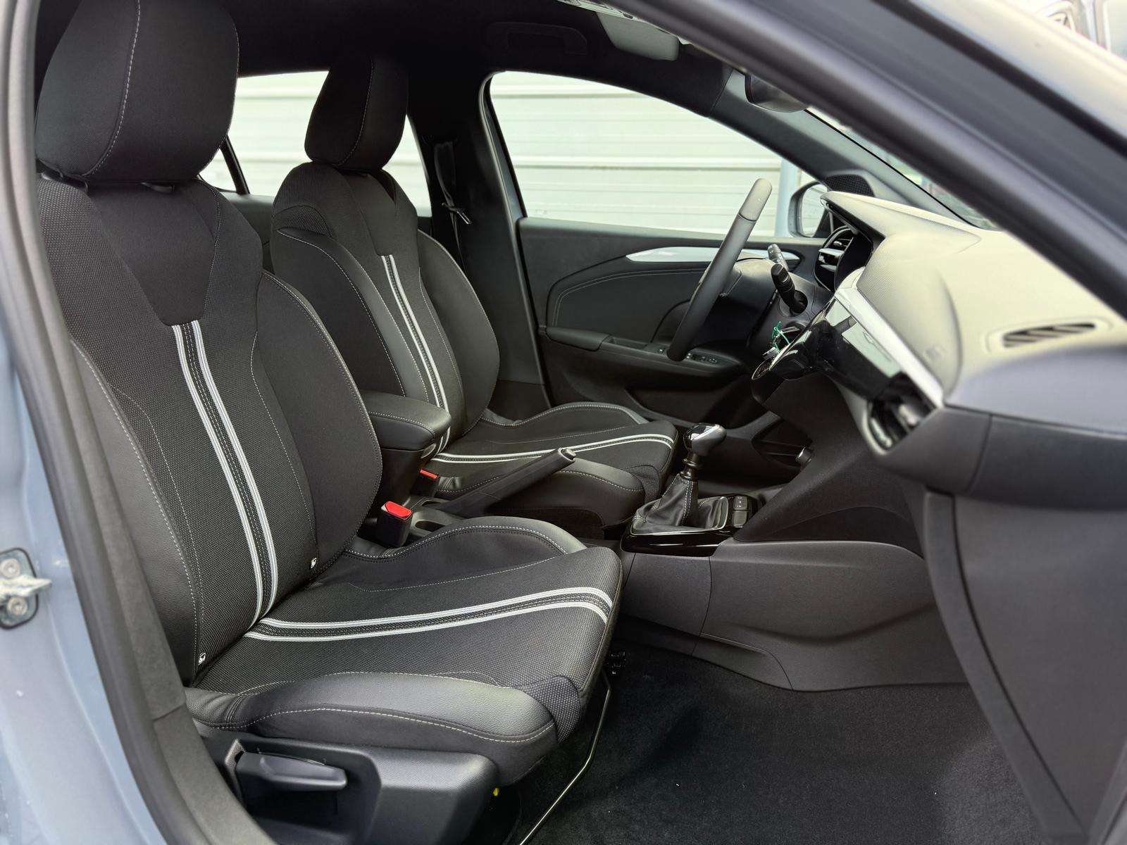 Fahrzeugbild eines Opel Corsa