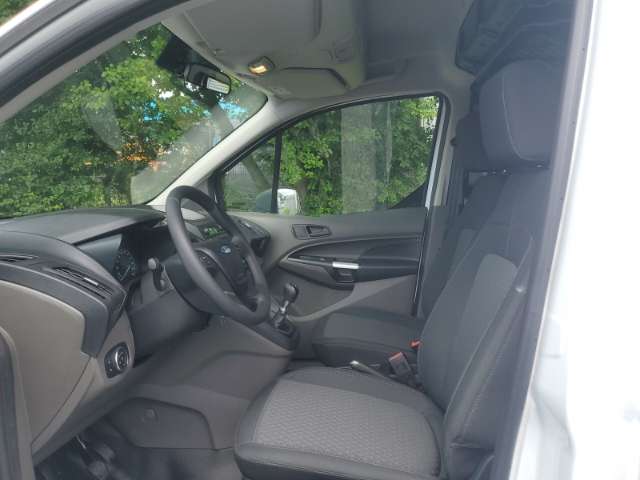 Fahrzeugbild eines Ford Transit Connect