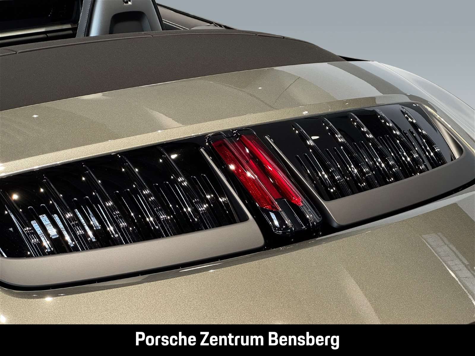 Fahrzeugbild eines Porsche 911