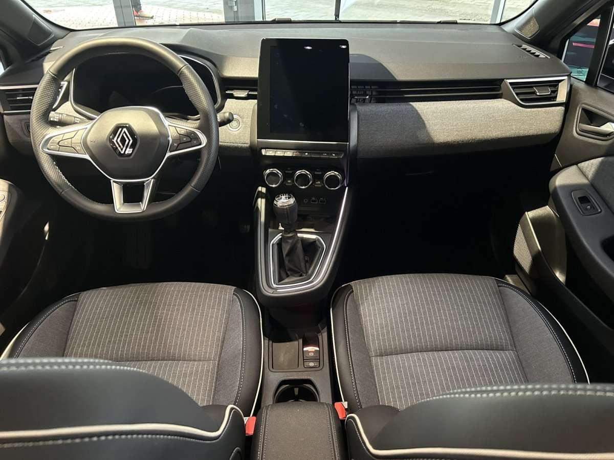 Fahrzeugbild eines Renault Clio