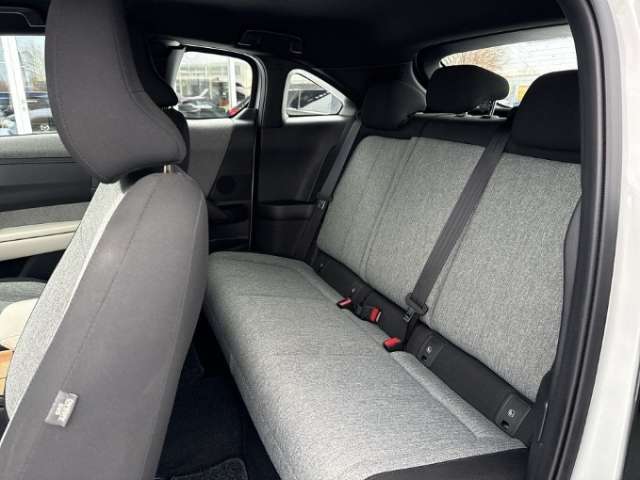 Fahrzeugbild eines Mazda MX-30