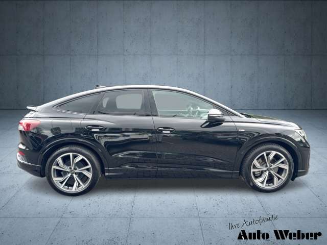 Fahrzeugbild eines Audi Q4 e-tron