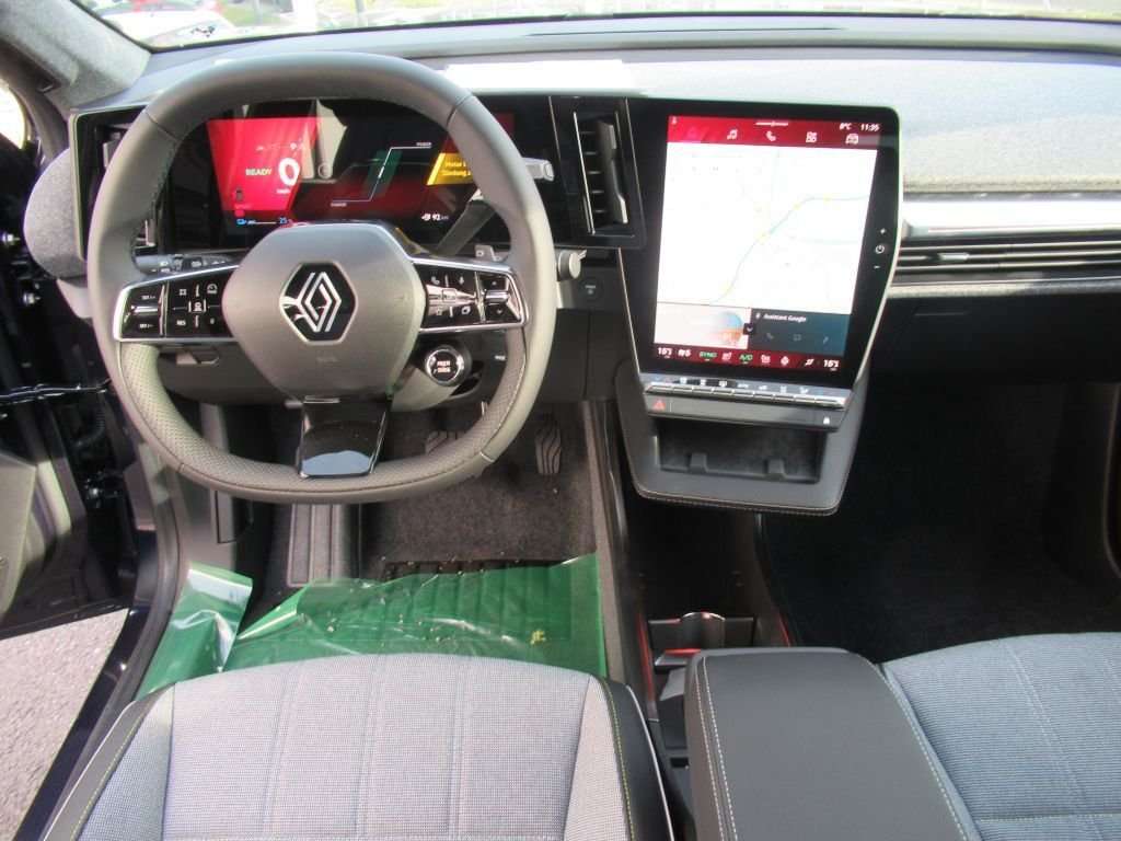 Fahrzeugbild eines Renault Scenic E-TECH