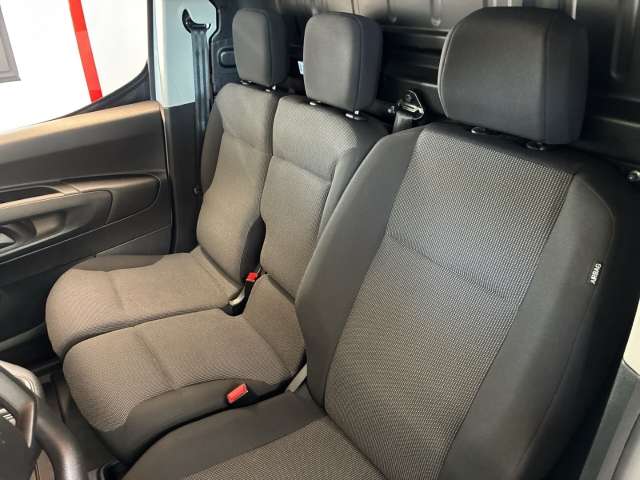 Fahrzeugbild eines Toyota Proace
