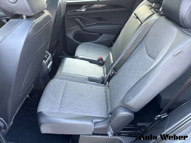 Fahrzeugbild eines Volkswagen Tayron