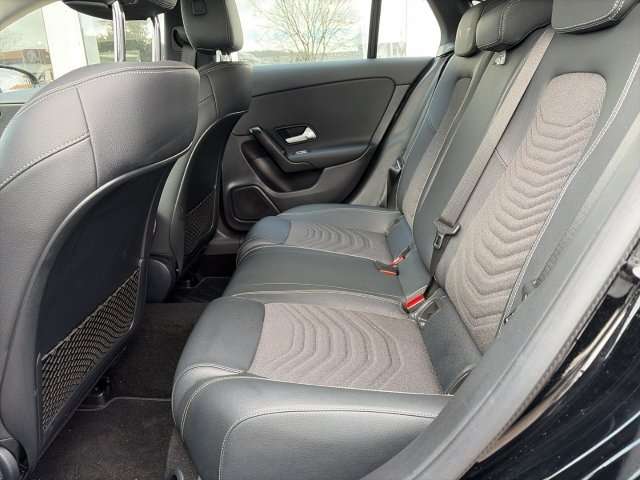 Fahrzeugbild eines Mercedes-Benz CLA