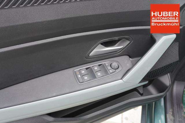 Fahrzeugbild eines Dacia Duster