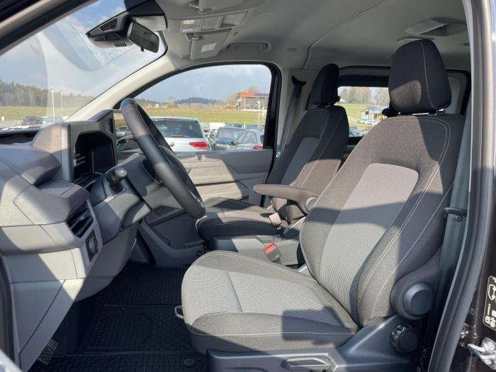 Fahrzeugbild eines Volkswagen Caravelle
