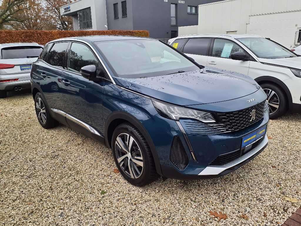 Fahrzeugbild eines Peugeot 3008