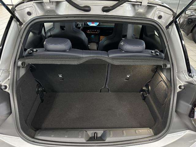 Fahrzeugbild eines MINI COOPER