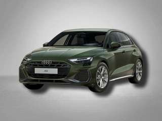 Schräge Frontansicht auf einen Audi A3 , freigestellt