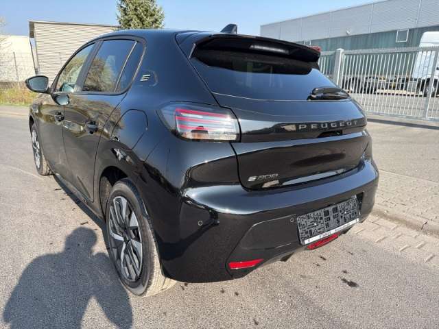 Fahrzeugbild eines Peugeot 208