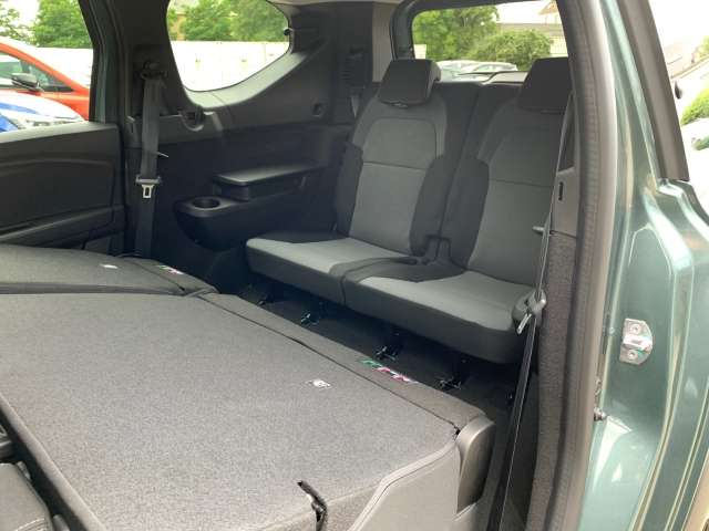 Fahrzeugbild eines Dacia Jogger