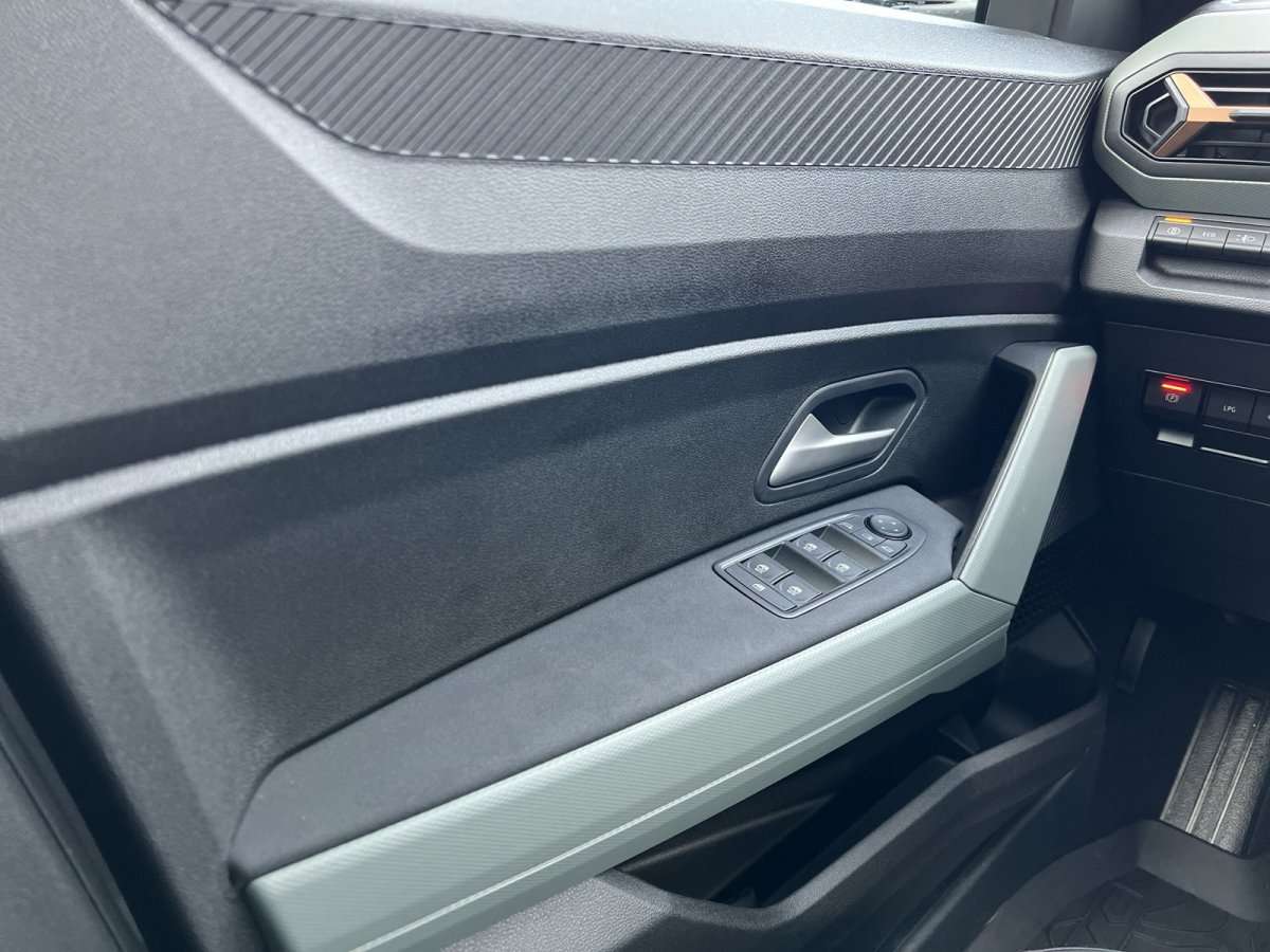 Fahrzeugbild eines Dacia Bigster