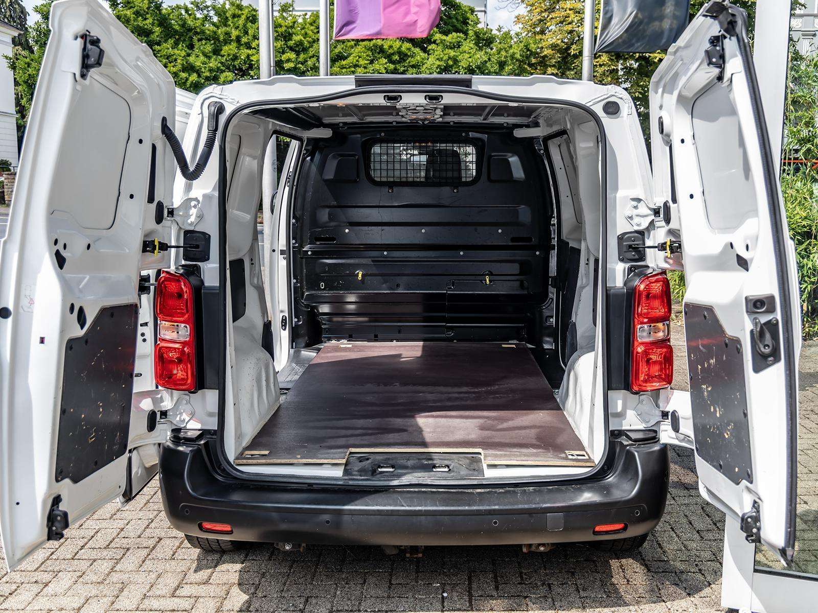 Fahrzeugbild eines Toyota Proace