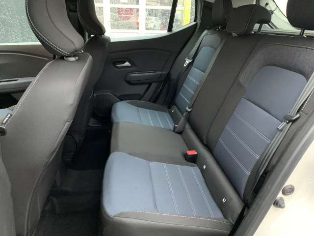 Fahrzeugbild eines Dacia Sandero