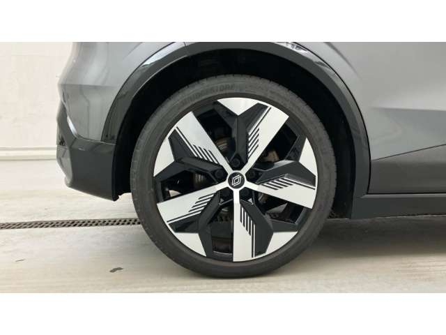 Fahrzeugbild eines Renault Megane E-TECH