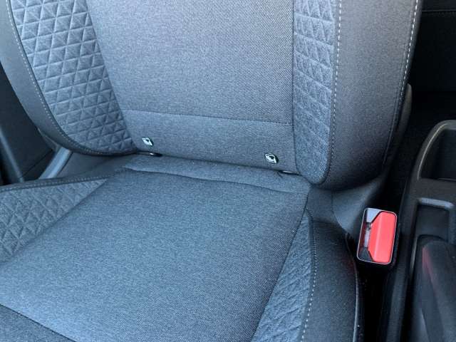 Fahrzeugbild eines Renault Clio