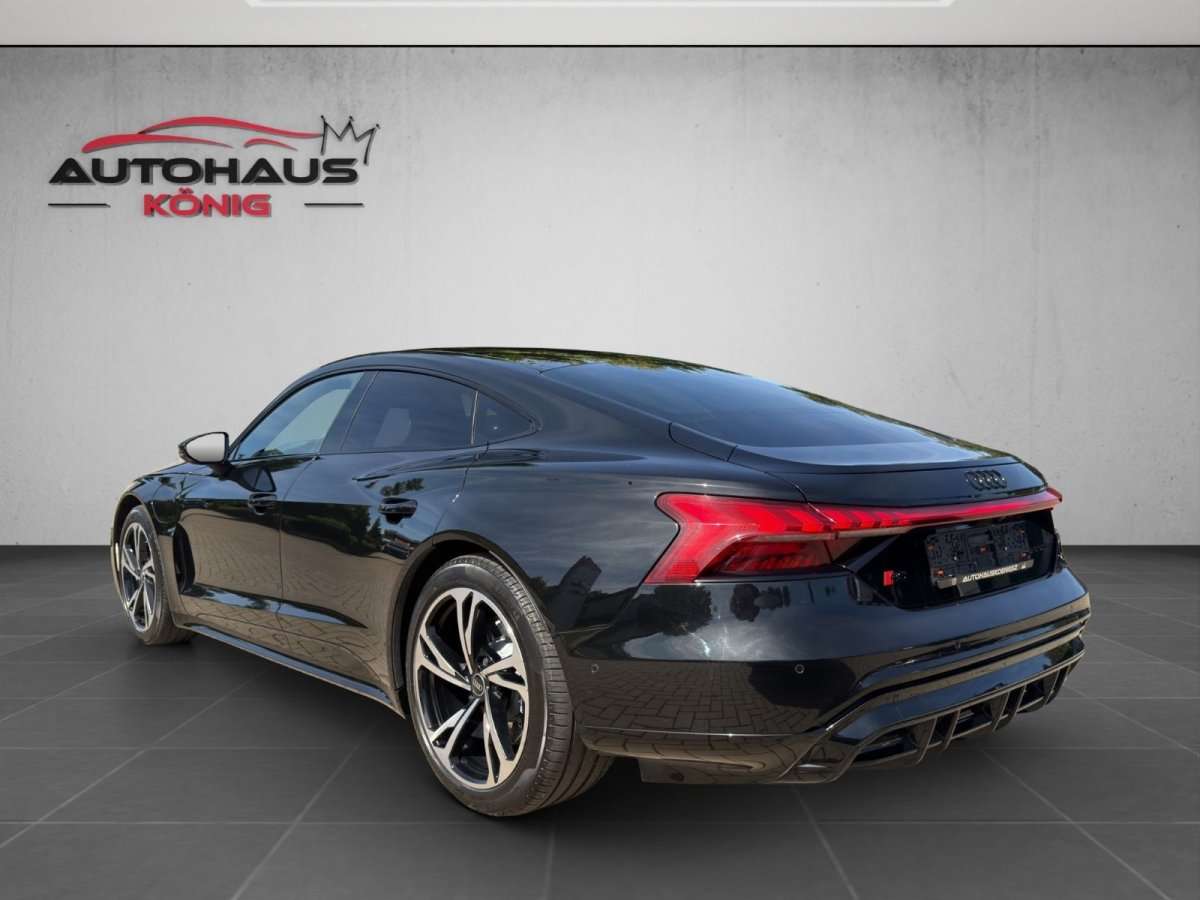 Fahrzeugbild eines Audi e-tron GT