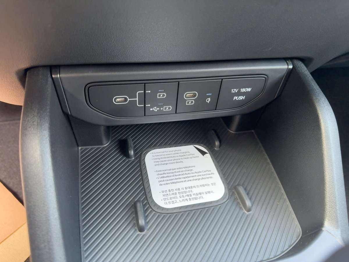 Fahrzeugbild eines Kia K4