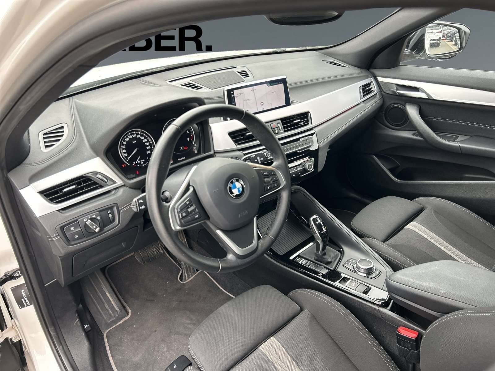 Fahrzeugbild eines BMW X2