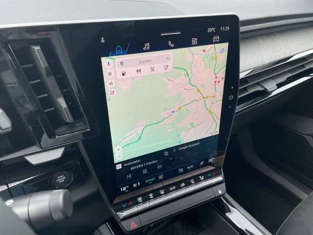 Fahrzeugbild eines Renault Rafale