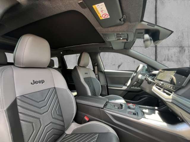 Fahrzeugbild eines Jeep Compass