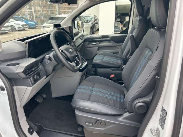 Fahrzeugbild eines Ford Tourneo Custom