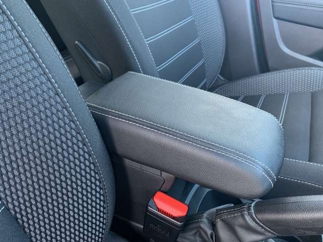 Fahrzeugbild eines Dacia Duster