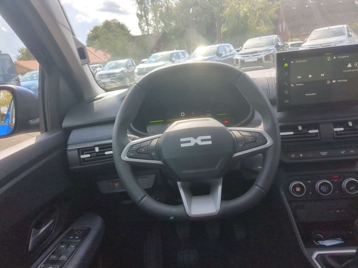 Fahrzeugbild eines Dacia Sandero