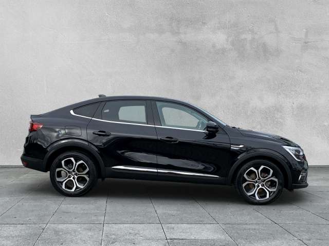 Fahrzeugbild eines Renault Arkana