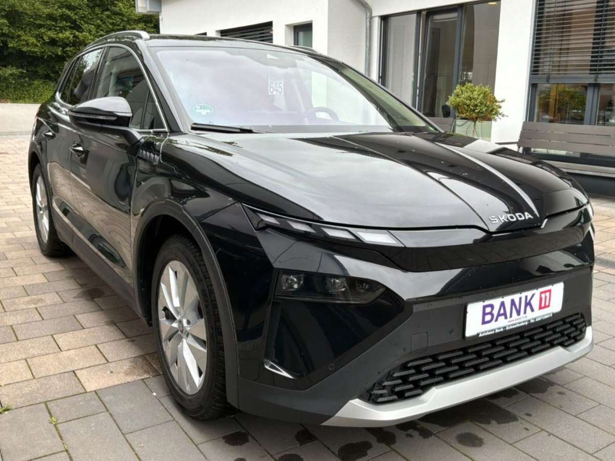 Fahrzeugbild eines Skoda ELROQ