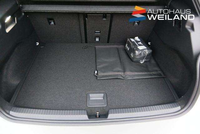 Fahrzeugbild eines CUPRA Born