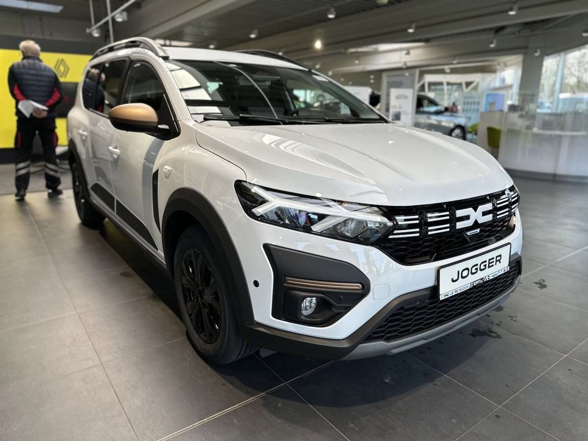 Fahrzeugbild eines Dacia Jogger
