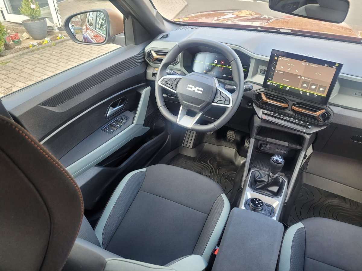 Fahrzeugbild eines Dacia Duster