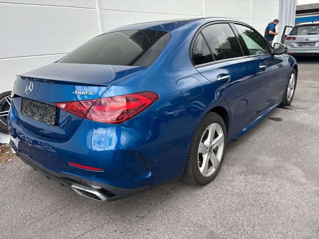 Fahrzeugbild eines Mercedes-Benz C-Klasse