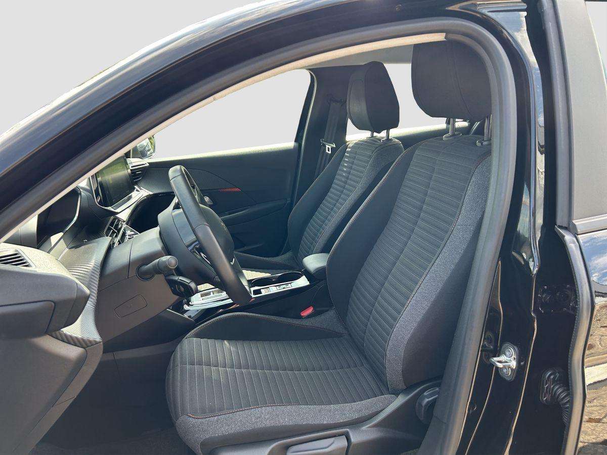 Fahrzeugbild eines Peugeot 208