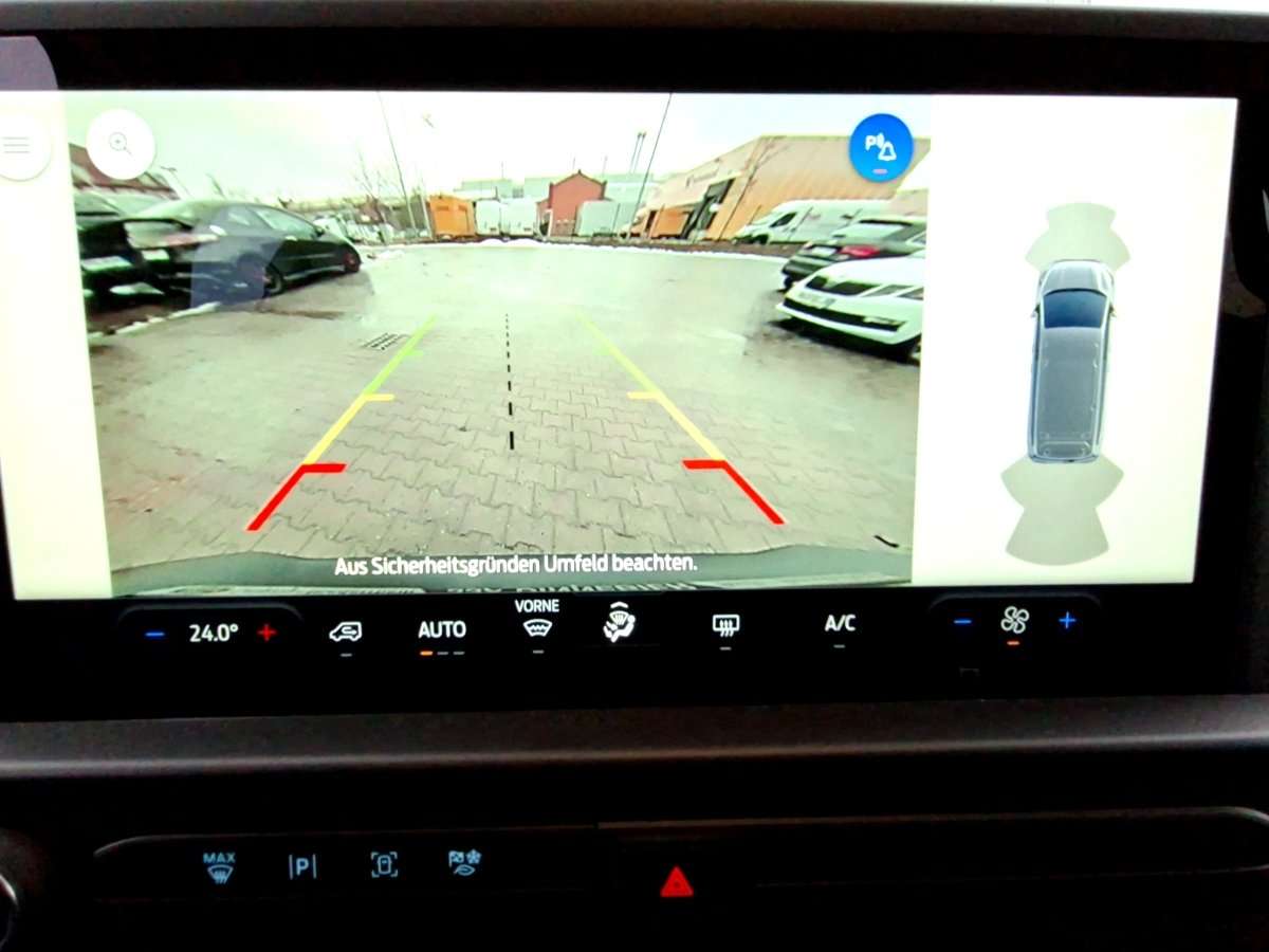 Fahrzeugbild eines Ford Transit Custom